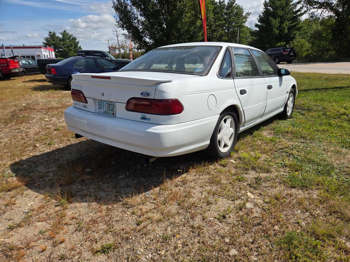 Ford-taurus-sho-1993-white-4