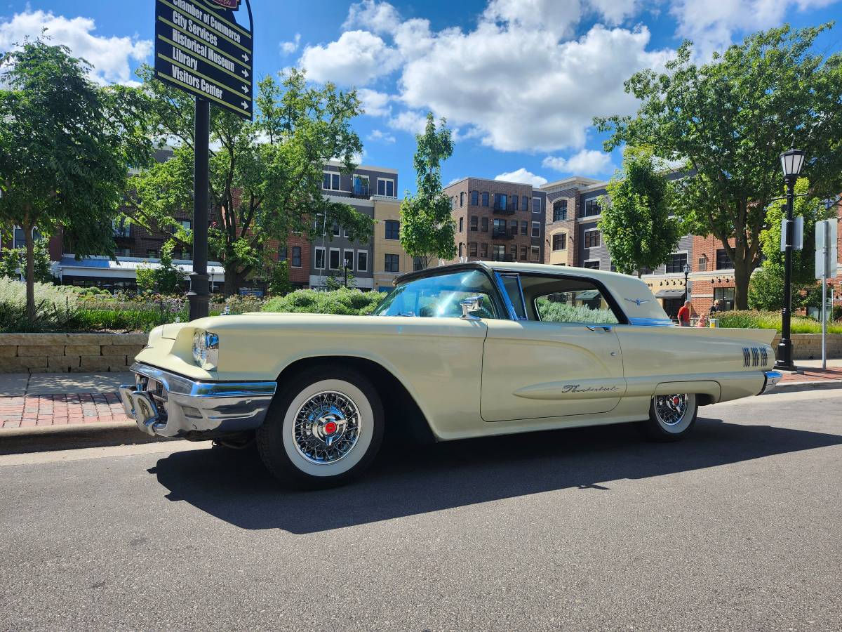 Ford-thunderbird-1960-yellow-2