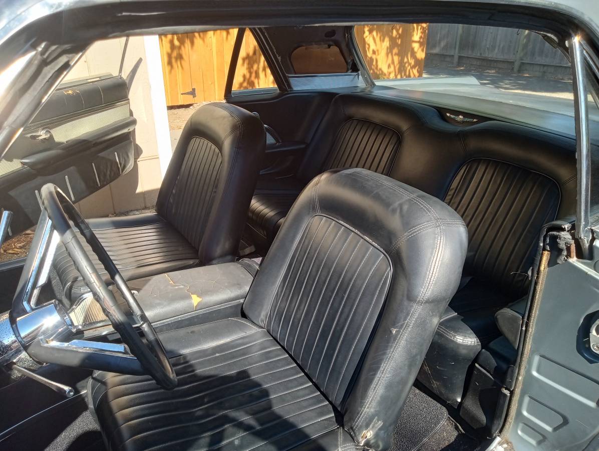 Ford-thunderbird-1961-grey-2