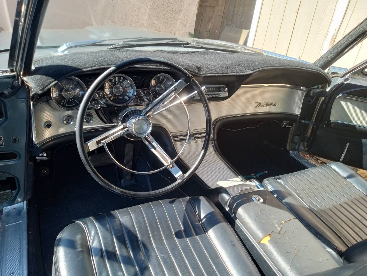 Ford-thunderbird-1961-grey-3