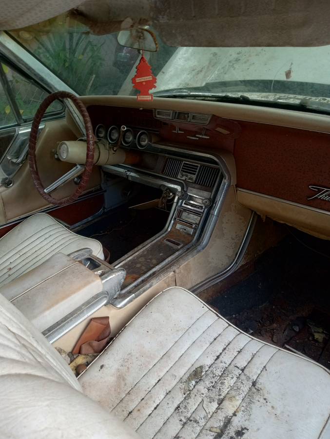 Ford-thunderbird-1965-3