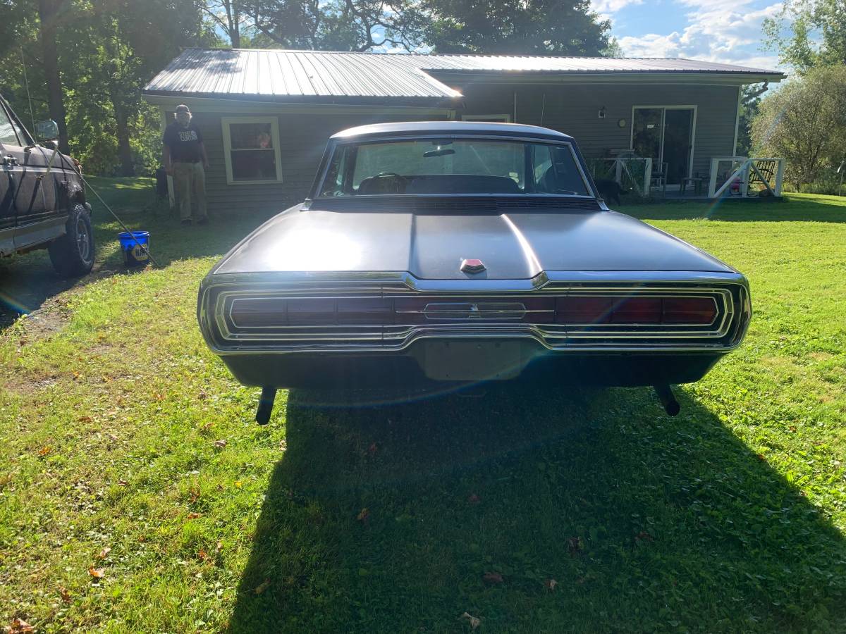 Ford-thunderbird-1966-black-5