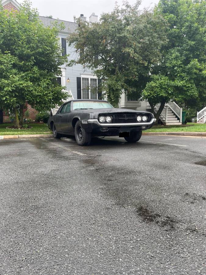 Ford-thunderbird-1969-black-2