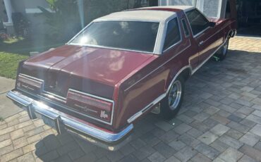 Ford-thunderbird-1977-red-3