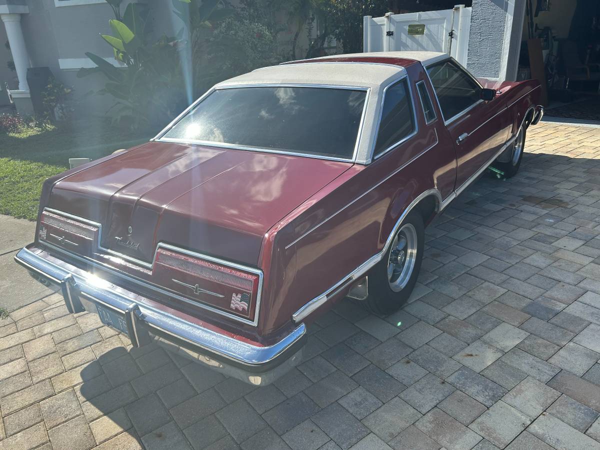 Ford-thunderbird-1977-red-3