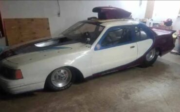 Ford-thunderbird-1988-white-17