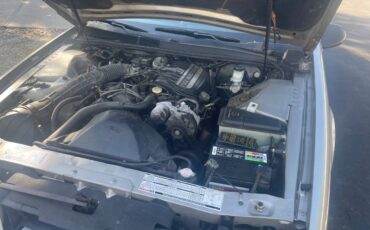 Ford-thunderbird-1990-11
