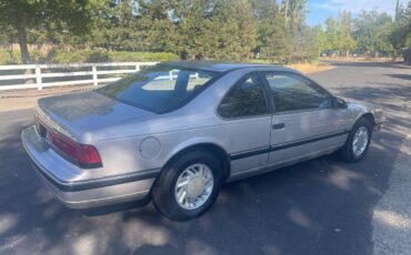 Ford-thunderbird-1990-2