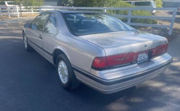 Ford-thunderbird-1990-4