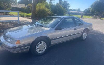 Ford thunderbird 1990