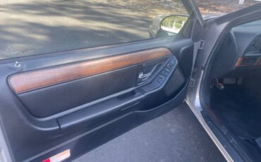 Ford-thunderbird-1990-8