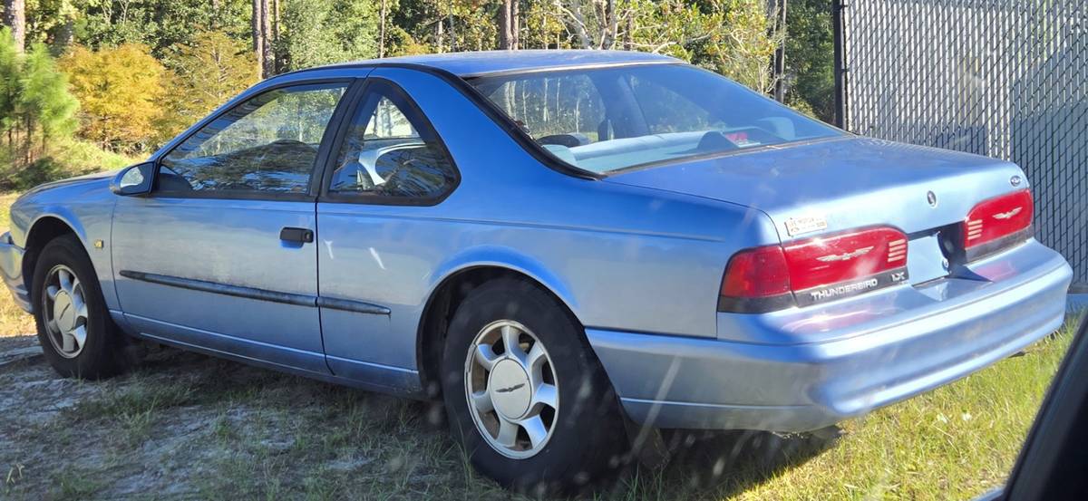 Ford-thunderbird-1994-blue-1