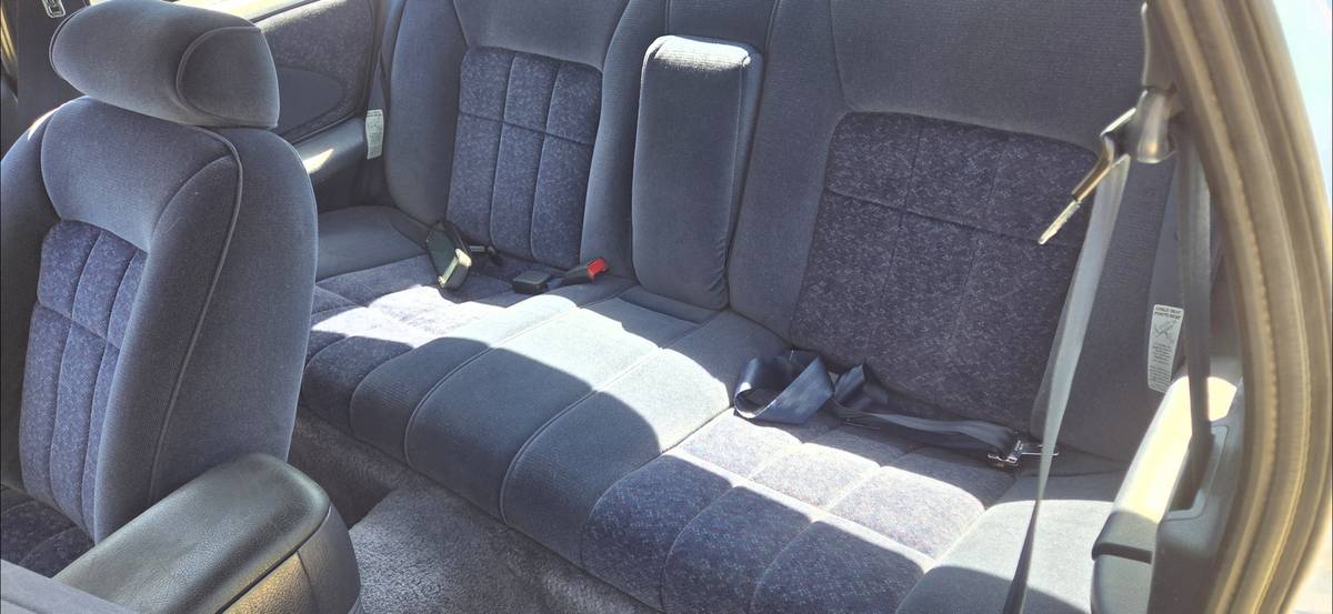Ford-thunderbird-1994-blue-4
