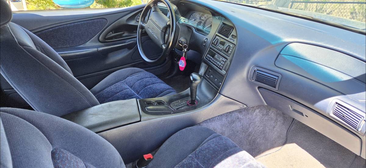 Ford-thunderbird-1994-blue-5
