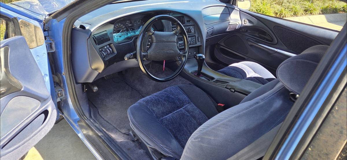 Ford-thunderbird-1994-blue-7