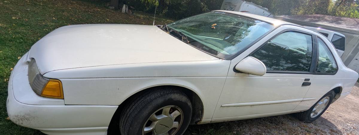 Ford-thunderbird-1995-3