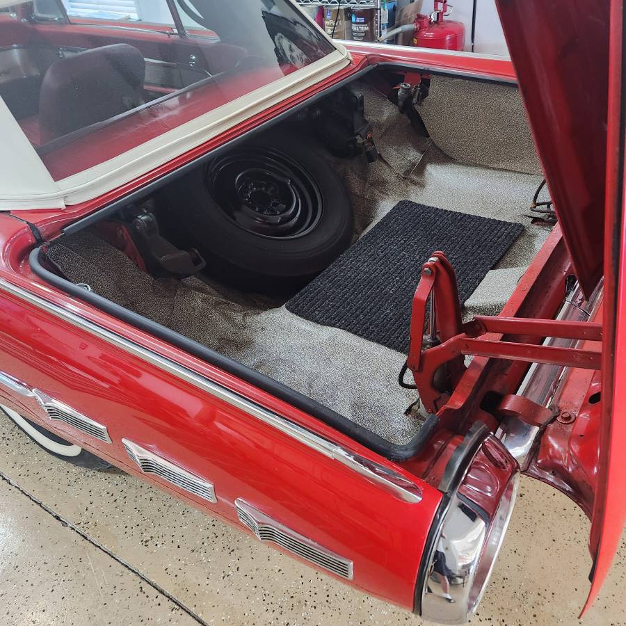 Ford-thunderbird-conv.-1962-red-2