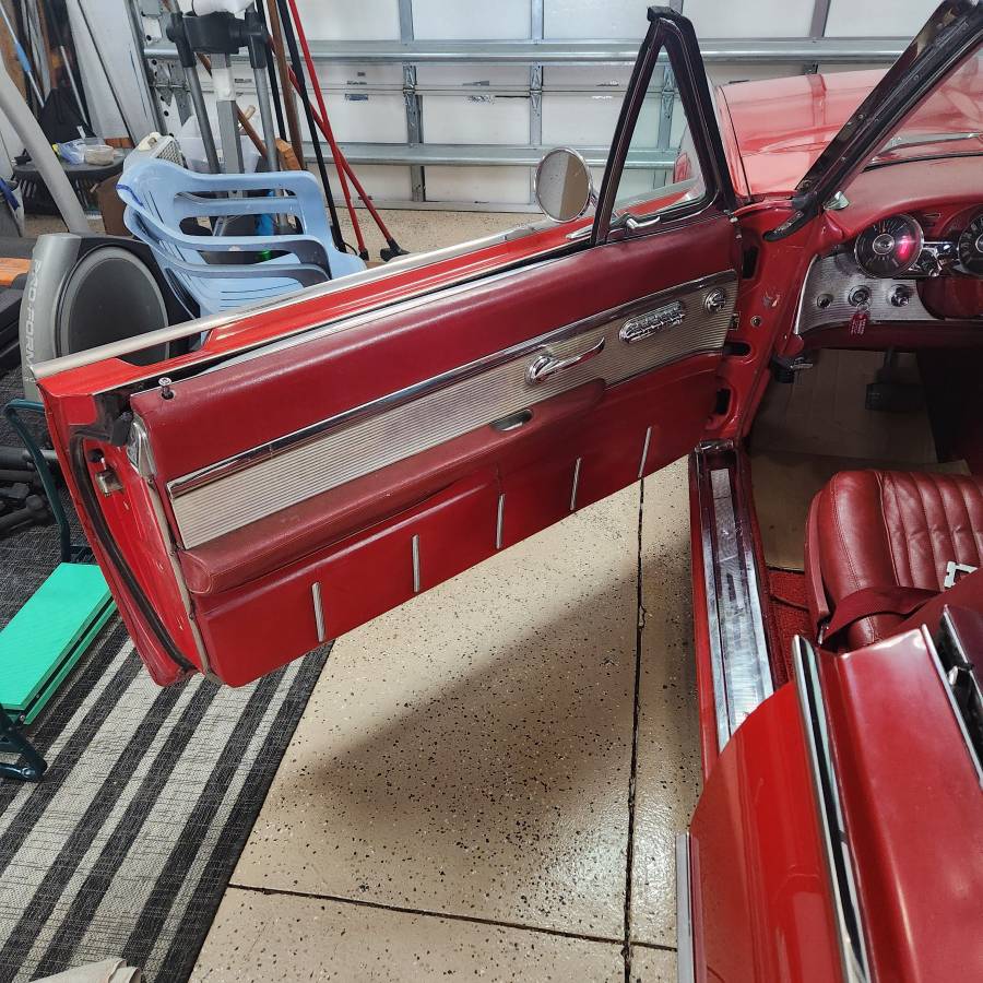 Ford-thunderbird-conv.-1962-red