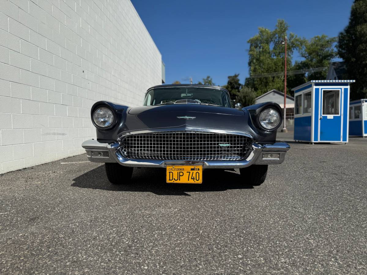 Ford-thunderbird-convertible-1957-23