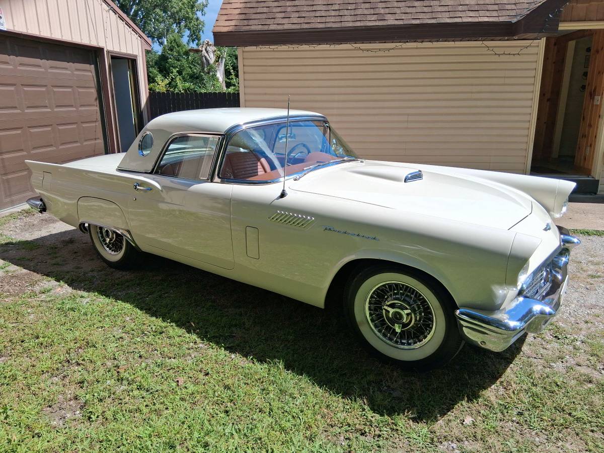 Ford-thunderbird-convertible-1957-white-3