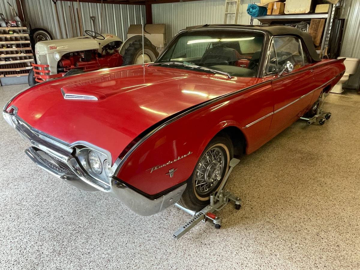Ford-thunderbird-convertible-1962-red-1