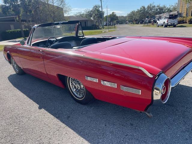 Ford-thunderbird-convertible-1962-red-5