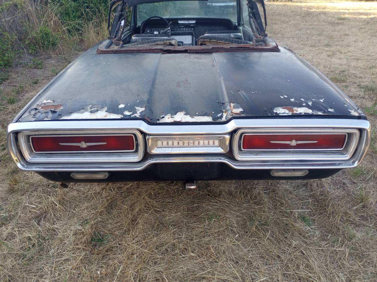 Ford-thunderbird-convertible-1965-4