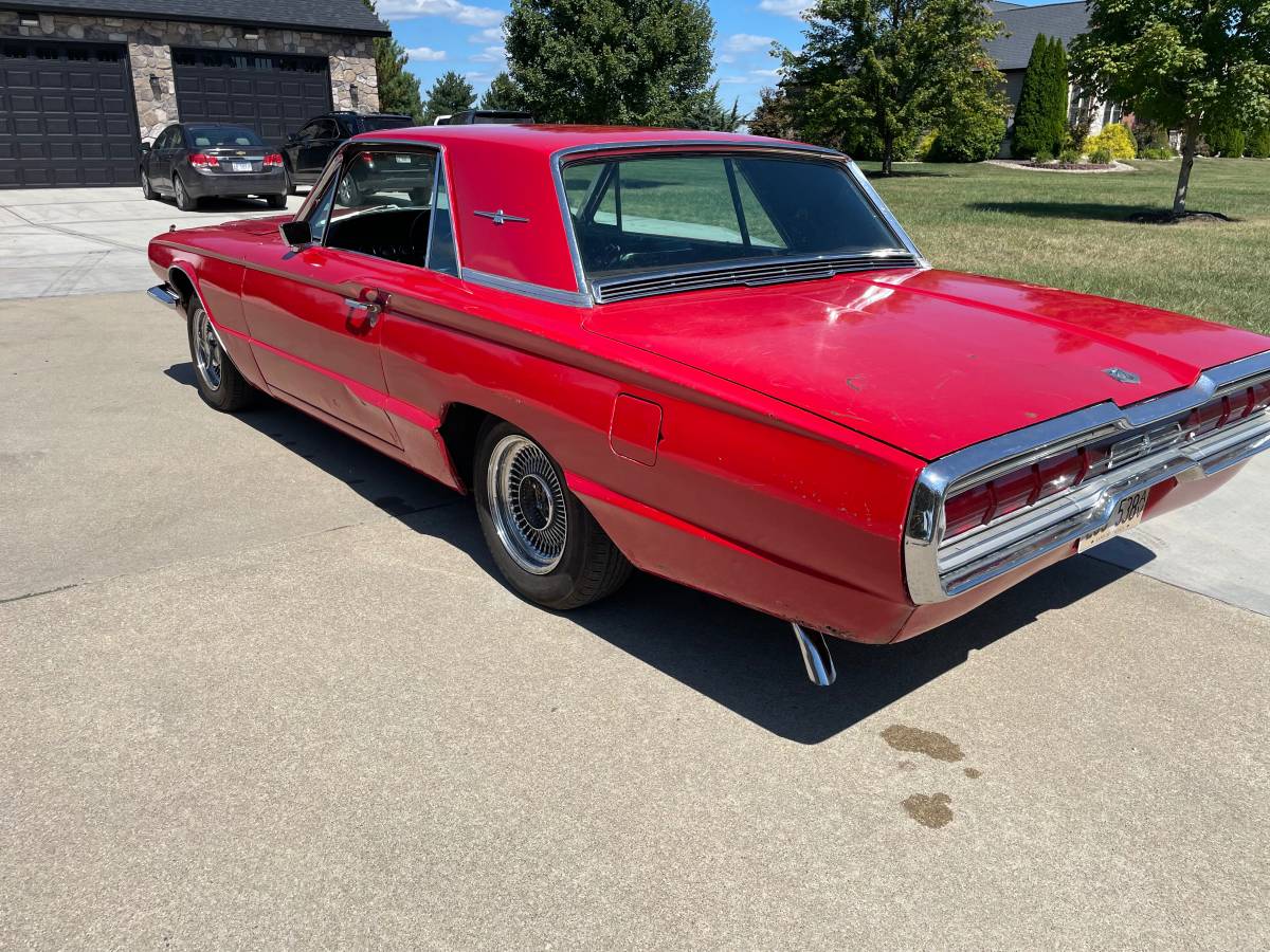 Ford-thunderbird-coupe-1966-red-1