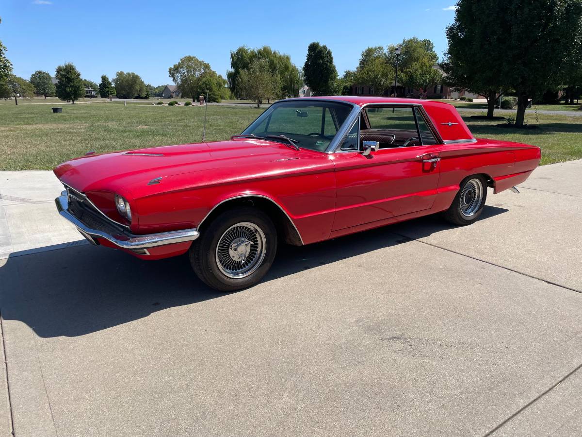 Ford-thunderbird-coupe-1966-red-10