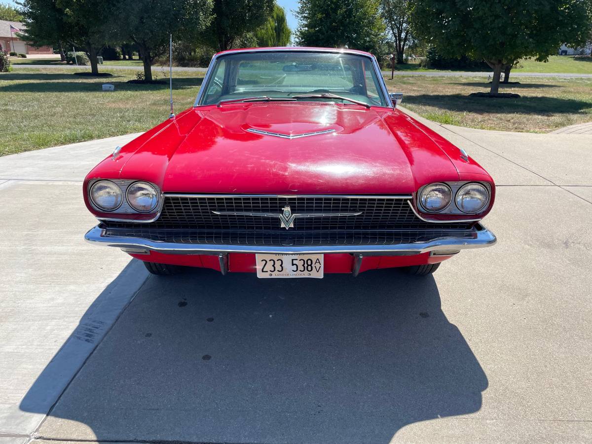 Ford-thunderbird-coupe-1966-red-9