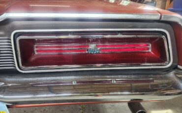 Ford-thunderbird-coupe-1969-red-10