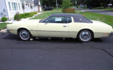 Ford-thunderbird-coupe-1972-yellow-1