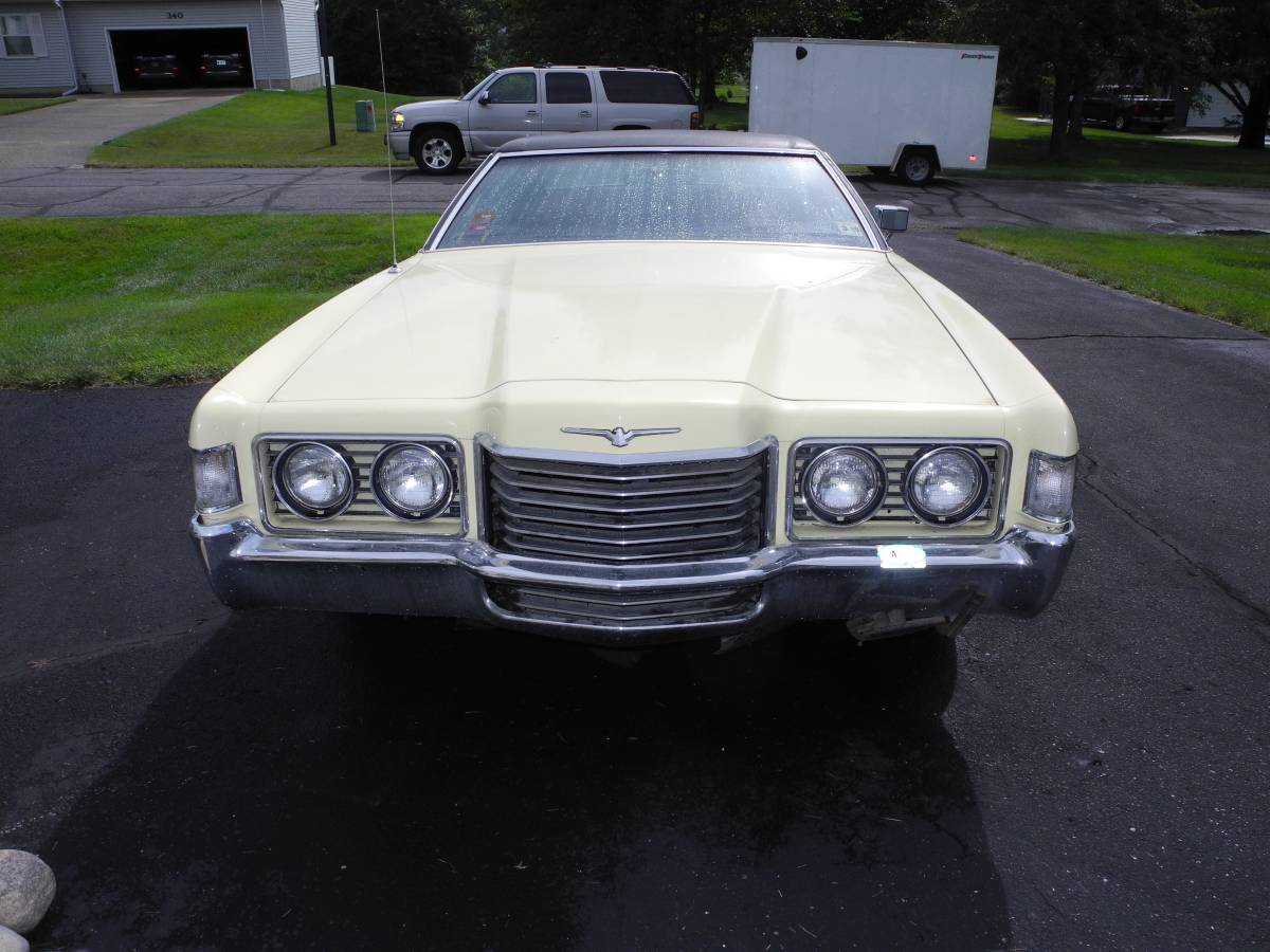 Ford-thunderbird-coupe-1972-yellow-4