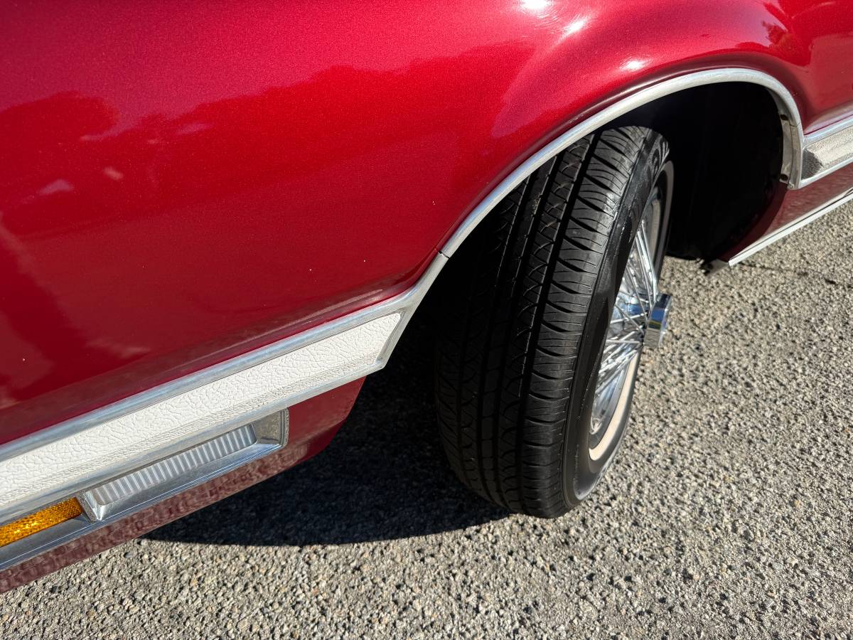 Ford-thunderbird-coupe-1976-red-18