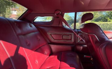 Ford-thunderbird-coupe-1976-red-5