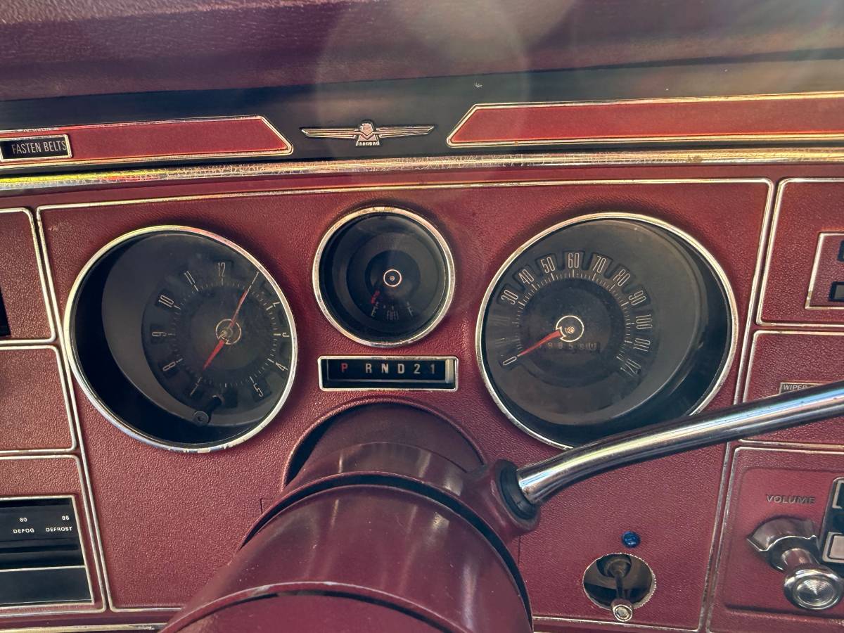 Ford-thunderbird-coupe-1976-red-8
