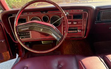 Ford-thunderbird-coupe-1976-red-9