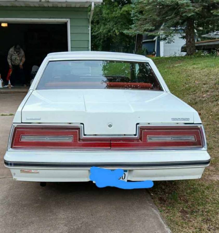 Ford-thunderbird-coupe-1982-7