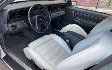 Ford-thunderbird-fila-1984-white-2