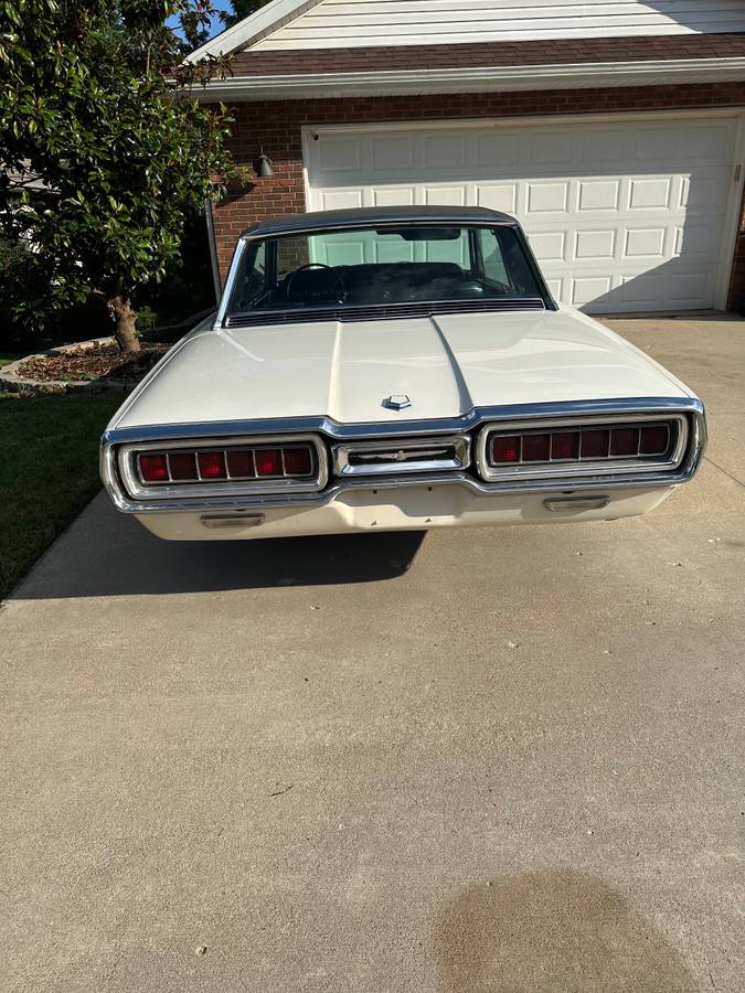 Ford-thunderbird-landau-1965-white-11
