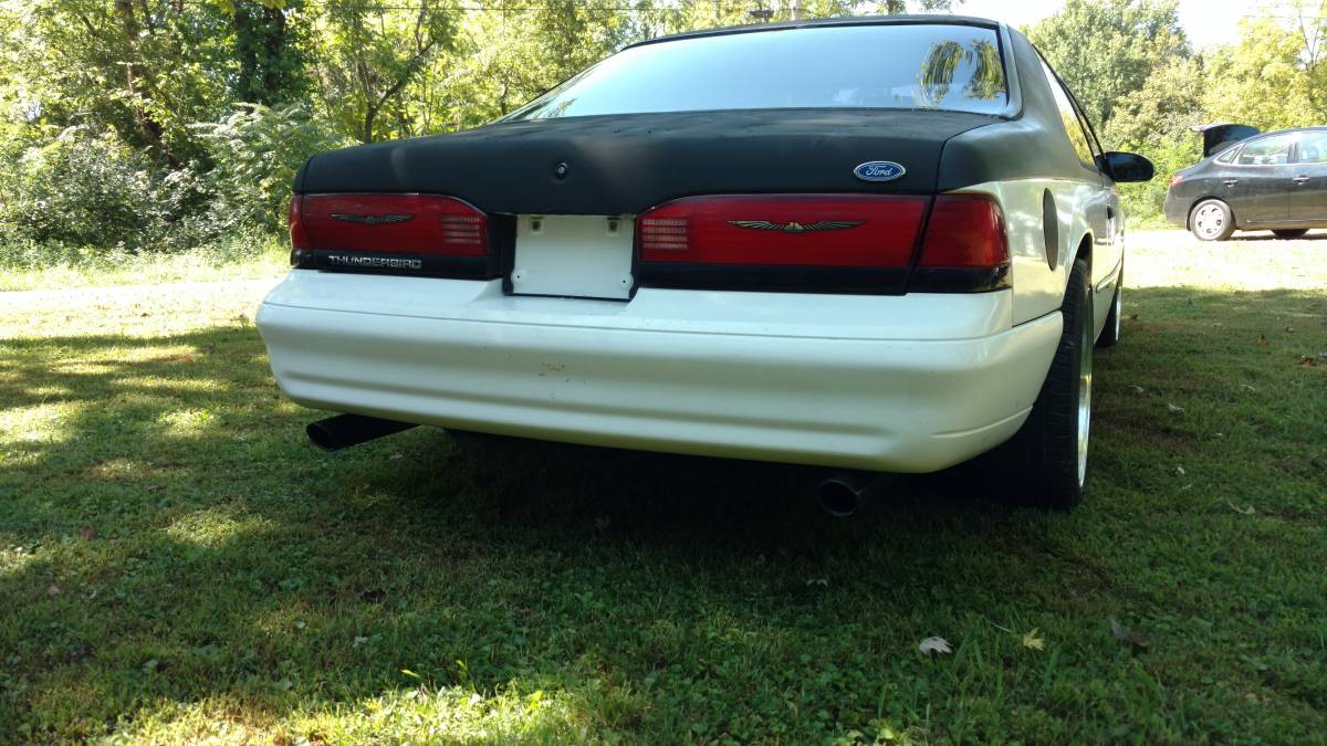 Ford-thunderbird-lx-1995-white-10