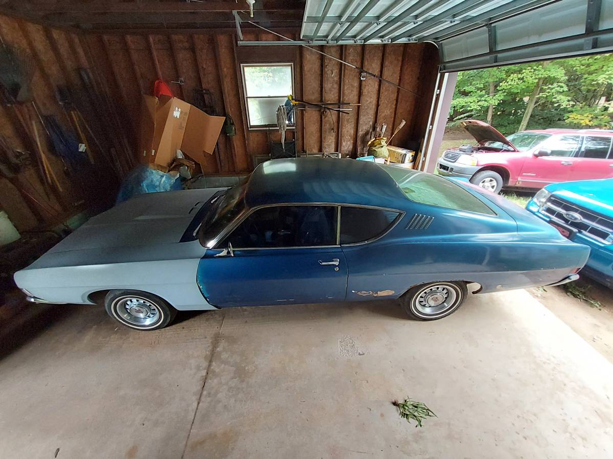 Ford-torino-gt-1968-blue