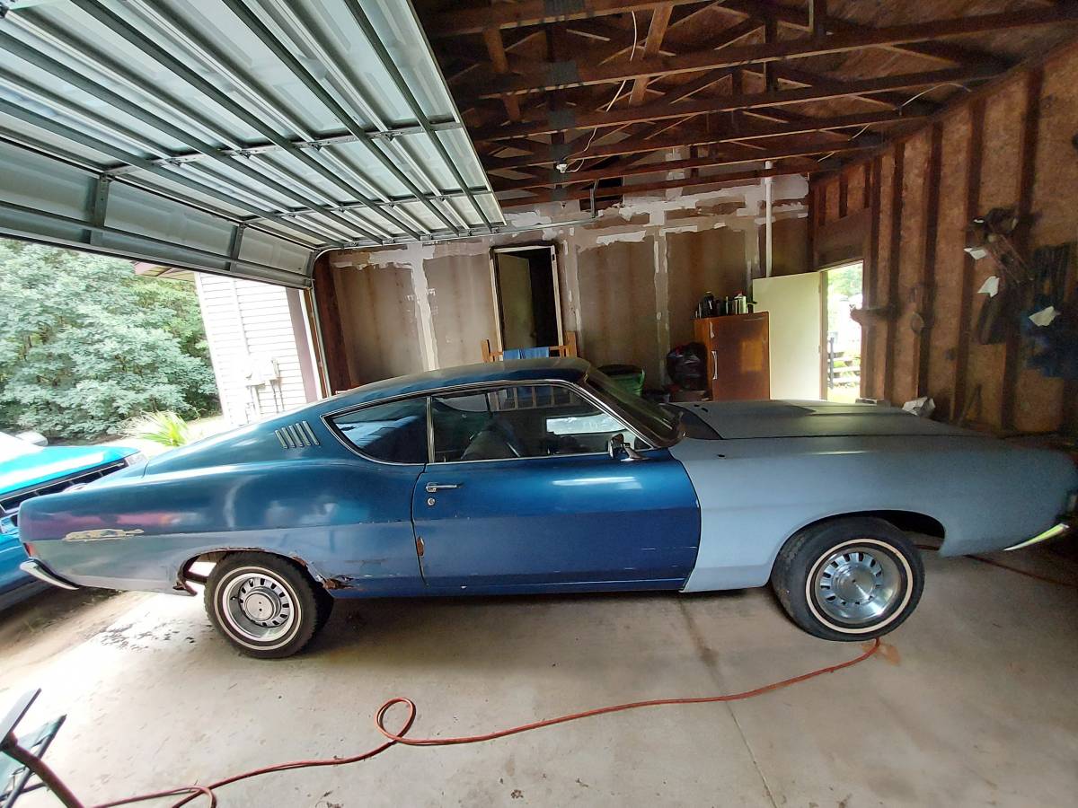 Ford-torino-gt-1968-blue-2