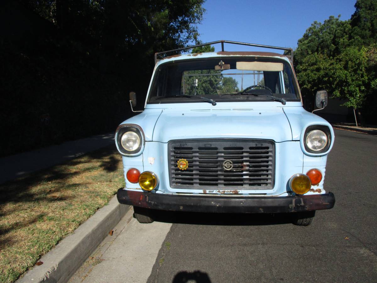 Ford-transit-classic-diesel-1977-1