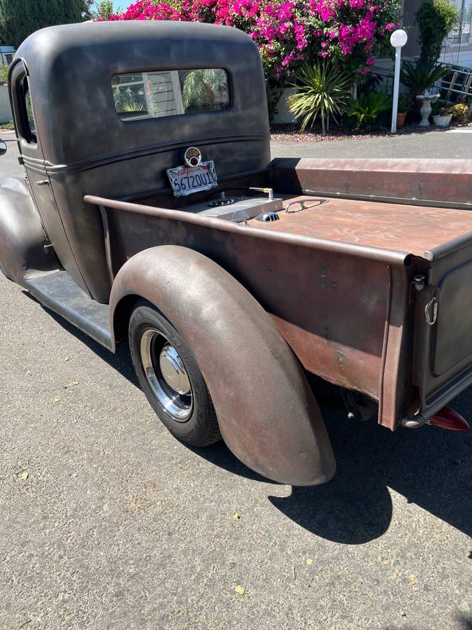 Ford-truck-1938-brown-23