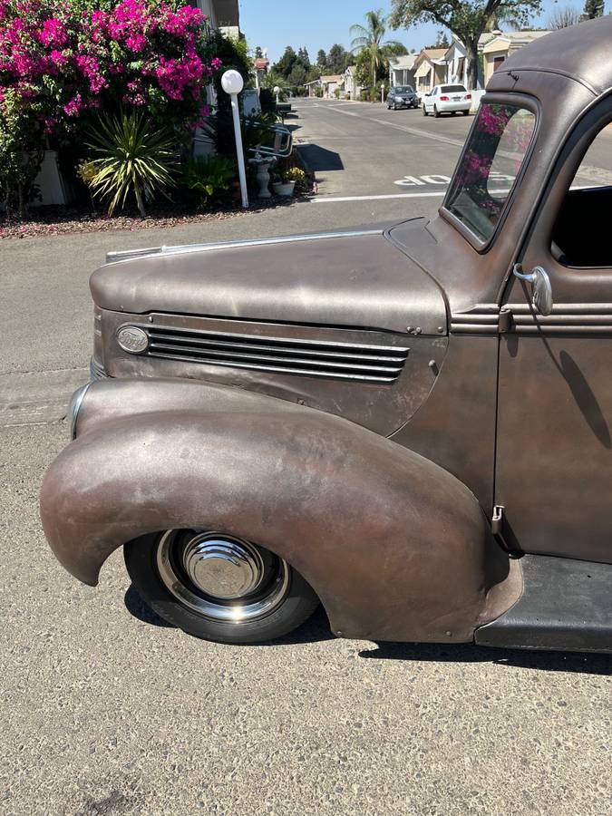 Ford-truck-1938-brown-6