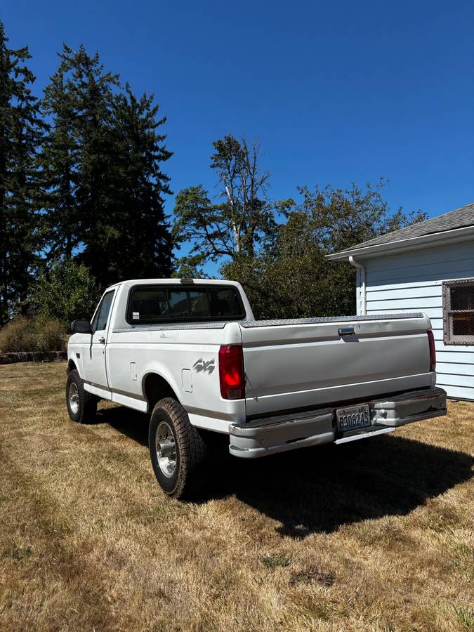 Ford-truck-1993-white-1