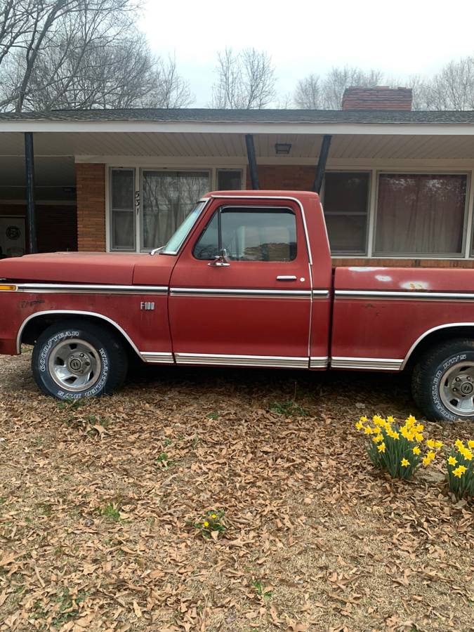 Ford-truck-f100-2wd-xlt-1973-red