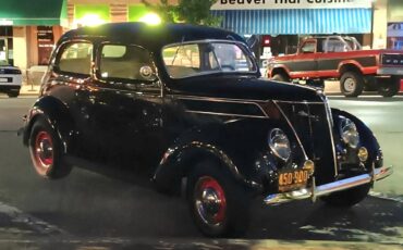 Ford-tudor-1937-black-10