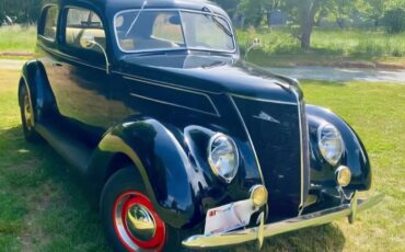 Ford-tudor-1937-black-2